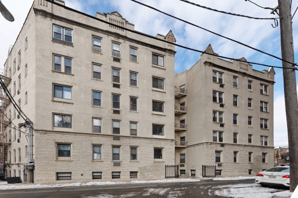 Listing Image #3 - Multi-family for sale at 151 Sip Avenue, Jersey City NJ 07030