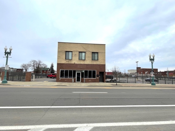 Listing Image #1 - Multi-Use for sale at 530 Walnut Ave. NE, Canton OH 44702