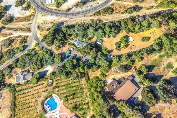 Listing Image #2 - Others for sale at 39065 Oak Glen Road, Oak Glen CA 92399