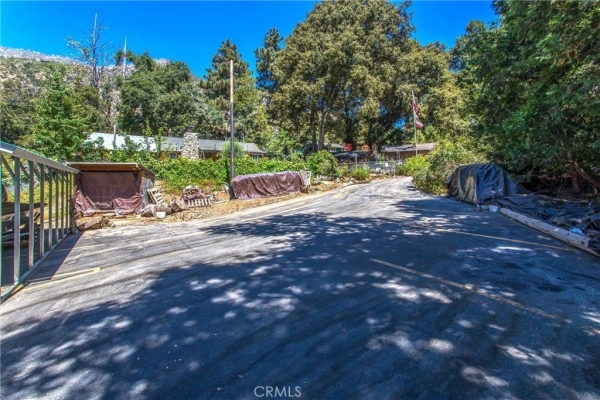 Listing Image #3 - Others for sale at 39065 Oak Glen Road, Oak Glen CA 92399