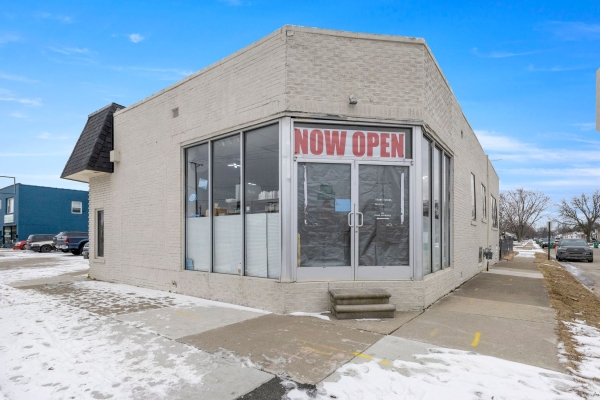 Listing Image #3 - Others for sale at 17310 E 9 Mile Road, Eastpointe MI 48021
