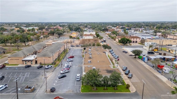 Listing Image #3 - Office for sale at 401 Kansas Avenue, Weslaco TX 78596
