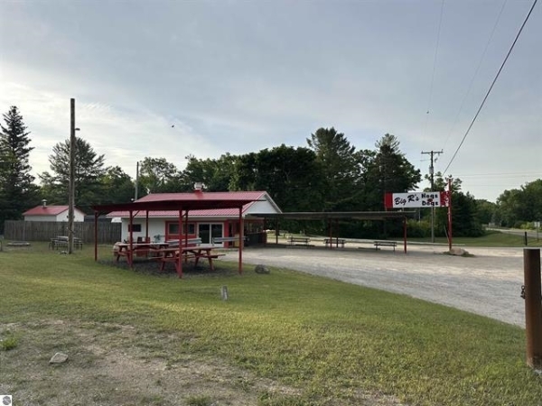Listing Image #2 - Others for sale at 1876 W Ludington, Farwell MI 48622