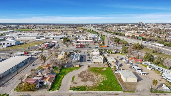 Listing Image #3 - Land for sale at 760 W Charter Way, Stockton CA 95206