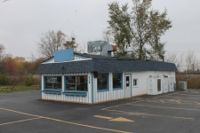 Listing Image #2 - Retail for sale at 408 E Comanche Avenue, Shabbona IL 60550