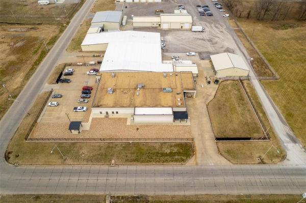 Listing Image #2 - Others for sale at 108 Stallcup Drive, Sikeston MO 63801
