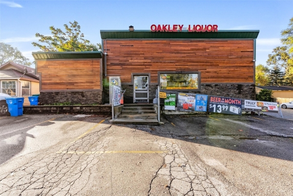 Listing Image #3 - Others for sale at 1215 W Oakley Park Road, Commerce Twp MI 48390