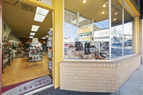 Listing Image #2 - Others for sale at 4 S. Washington Streeet, Sonora CA 95370