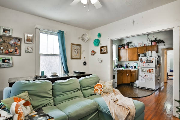 Listing Image #2 - Multi-family for sale at 7303 Nottingham Ave, Shrewsbury MO 63119