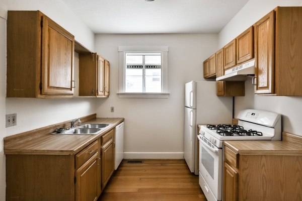 Listing Image #7 - Multi-family for sale at 7303 Nottingham Ave, Shrewsbury MO 63119