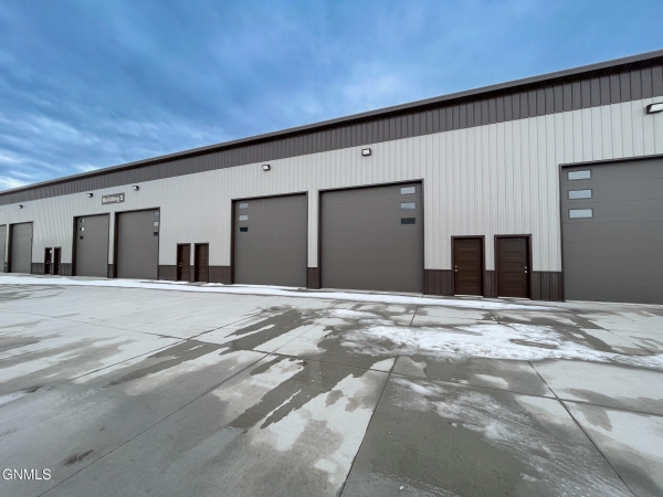 Listing Image #1 - Others for sale at 2214 Lockheed Drive, Bismarck ND 58504