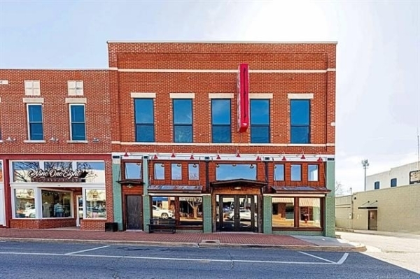 Listing Image #1 - Others for sale at 120 N Muskogee Avenue, Tahlequah OK 74464