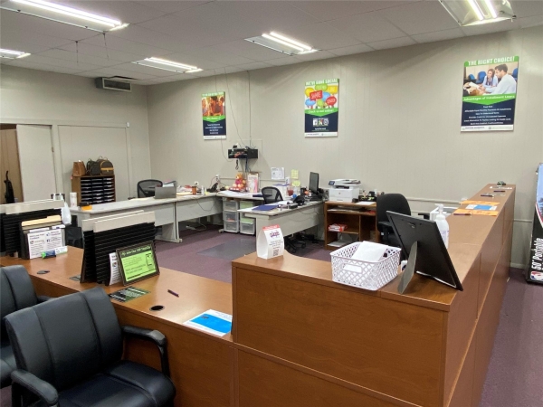 Listing Image #1 - Office for sale at 206 N Beaton Street, Corsicana TX 75110