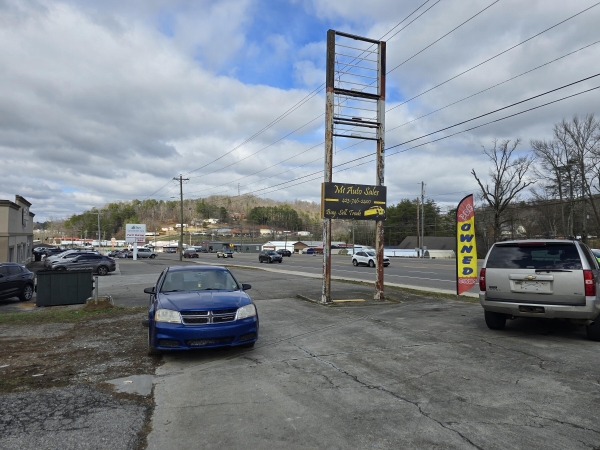 Listing Image #2 - Others for sale at 820 S White Street, Athens TN 37303