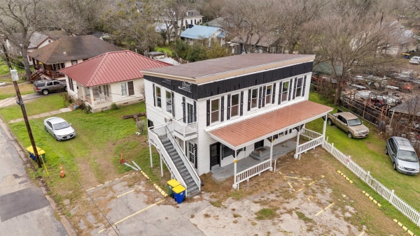 Listing Image #3 - Others for sale at 901 N Saint Joseph ST, Gonzales TX 78629