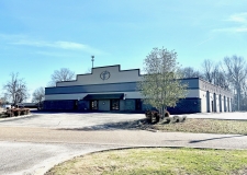 Listing Image #1 - Multi-Use for sale at 26 Edwards Drive, Jackson TN 38301