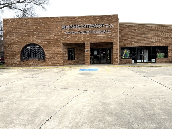 Listing Image #2 - Retail for sale at 3806 Common St, Lake Charles LA 70607