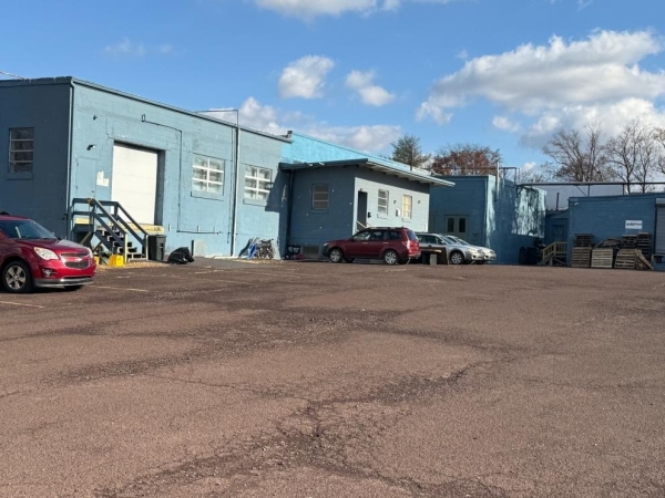 Listing Image #4 - Industrial for sale at 420 Stateion Rd, Quakertown PA 18951