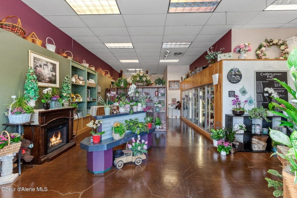 Listing Image #3 - Others for sale at 6848 N Government Way 118 , 118, Coeur d'Alene ID 83815