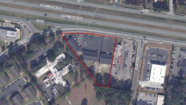 Listing Image #1 - Retail for sale at 256- 296 S. Pike West, Sumter SC 29150