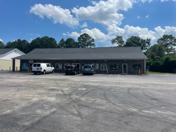 Listing Image #3 - Retail for sale at 256- 296 S. Pike West, Sumter SC 29150