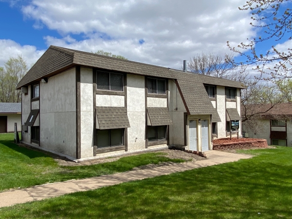 Listing Image #3 - Multi-family for sale at 519 14th Street South, St. Cloud MN 56301