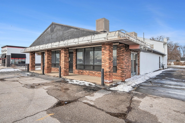 Listing Image #2 - Retail for sale at 1015 E Napier Avenue, Benton Harbor MI 49022