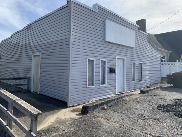 Listing Image #1 - Others for sale at 2501 Main Street (WW), Ashland KY 41101
