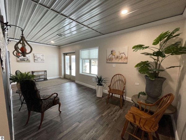 Listing Image #3 - Office for sale at 1655 Plett Road, Cadillac MI 49601