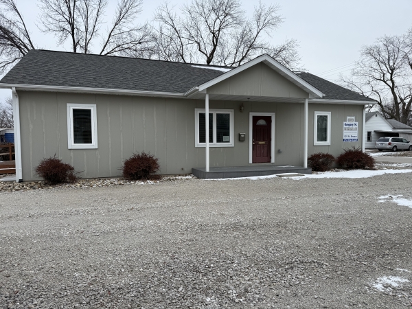 Listing Image #1 - Others for sale at 521 North Brown Street, Litchfield IL 62056