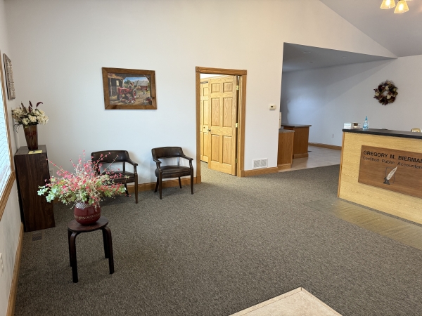 Listing Image #3 - Others for sale at 521 North Brown Street, Litchfield IL 62056
