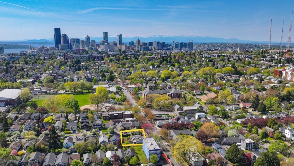 Listing Image #2 - Retail for sale at 2605-2609 E Cherry St, Seattle WA 98122