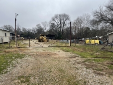 Listing Image #10 - Retail for sale at 121 E. Main, Garrison TX 75946