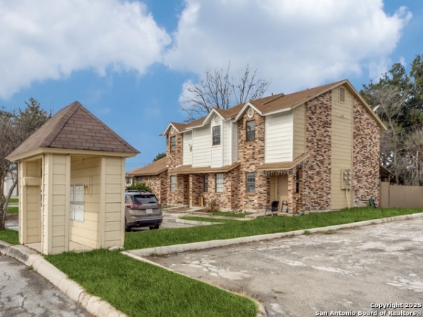 Listing Image #2 - Others for sale at 10530 Starcrest, San Antonio TX 78217