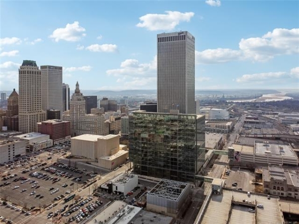 Listing Image #3 - Retail for sale at 109 S Cincinnati Avenue, Tulsa OK 74103
