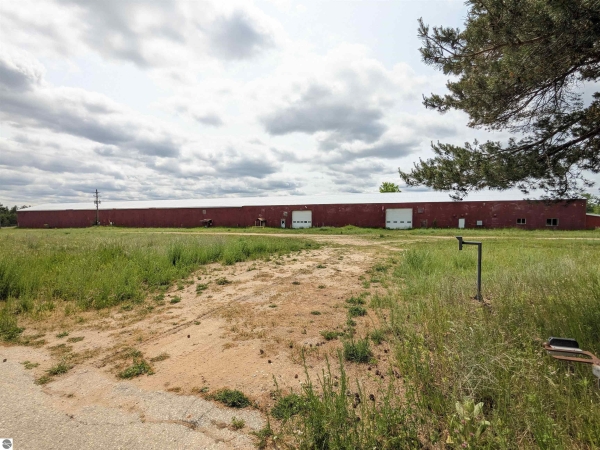 Listing Image #3 - Industrial for sale at 5876 Puffer Road, South Boardman MI 49680