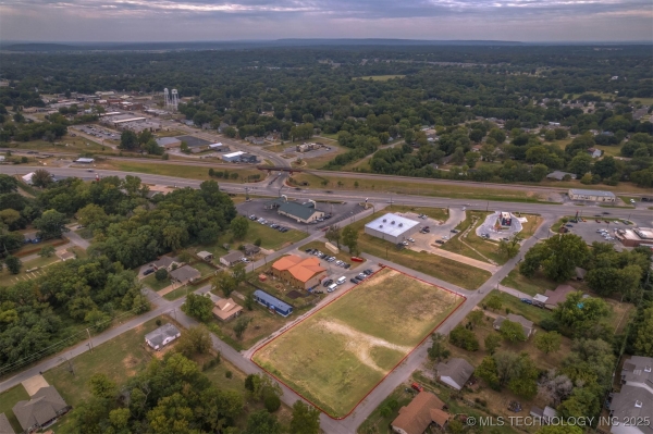 Listing Image #2 - Land for sale at E Dogwood Street, Coweta OK 74429