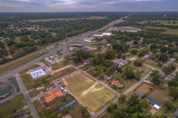 Listing Image #3 - Land for sale at E Dogwood Street, Coweta OK 74429