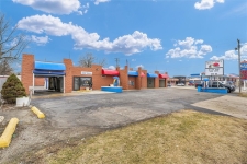 Listing Image #3 - Others for sale at 110 W Lincoln Avenue, Charleston IL 61920