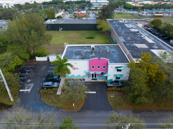 Listing Image #2 - Others for sale at 1955 NW 108 Avenue, Miami FL 33172