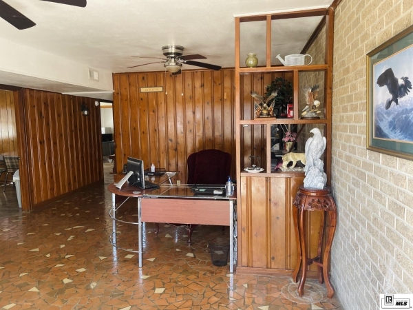 Listing Image #2 - Office for sale at 110 COURTHOUSE SQUARE, Rayville LA 71269