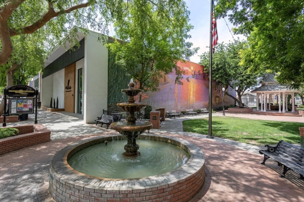 Listing Image #2 - Others for sale at 338 W D St, Lemoore CA 93245