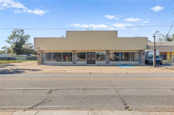 Listing Image #1 - Others for sale at 2202 Ryan Street, Lake Charles LA 70601