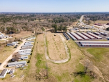 Listing Image #3 - Multi-family for sale at 353 FM 1475, Huntington TX 75949