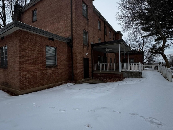 Listing Image #3 - Others for sale at 11 Charter Oak Place, Hartford CT 06106
