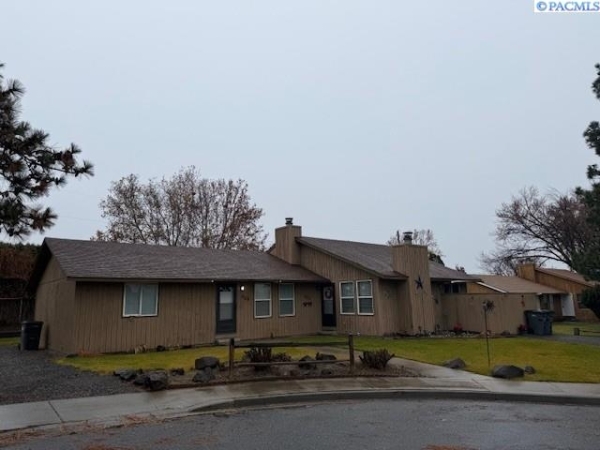 Listing Image #3 - Multi-family for sale at 502 S Conway Pl, Kennewick WA 99336