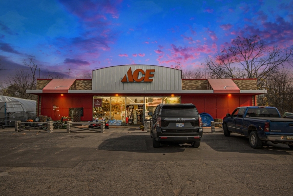 Listing Image #1 - Retail for sale at 558 Water Street, Allegan MI 49010