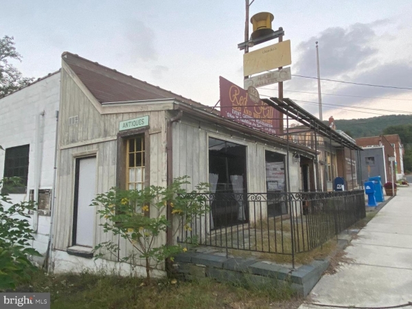 Listing Image #2 - Others for sale at 121 Main St, Lovingston VA 22949