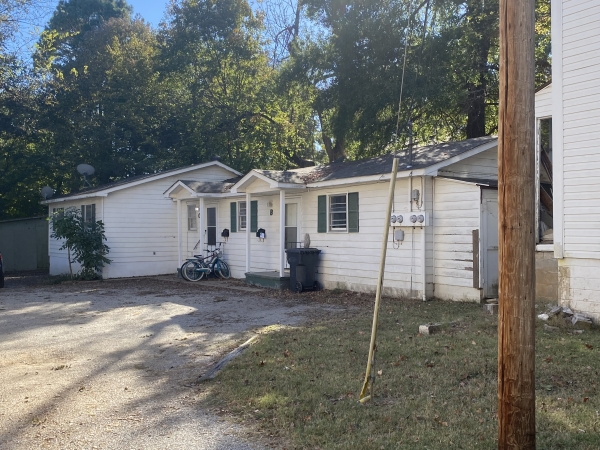 Listing Image #1 - Multi-family for sale at 919 W Washington, Jonesboro AR 72401
