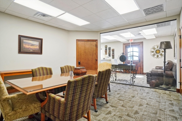 Listing Image #3 - Office for sale at 809 Woodrow Wilson Ray Circle, Bridgeport TX 76426